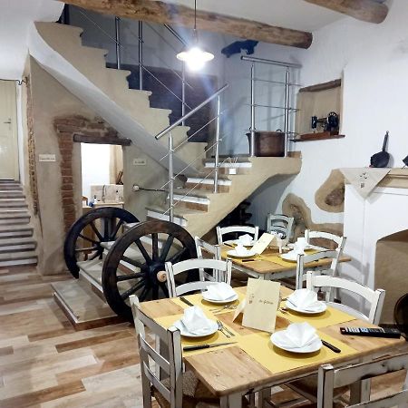 פוני "B&B Santu Giuvanni" מראה חיצוני תמונה