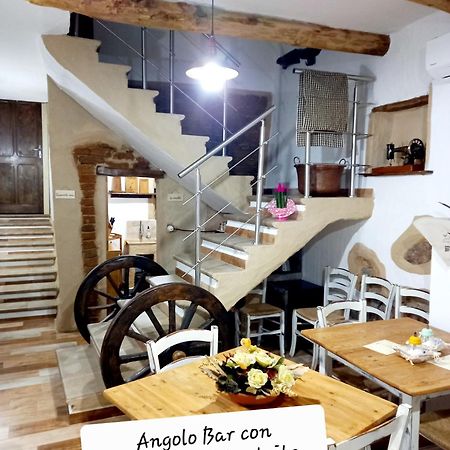 פוני "B&B Santu Giuvanni" מראה חיצוני תמונה