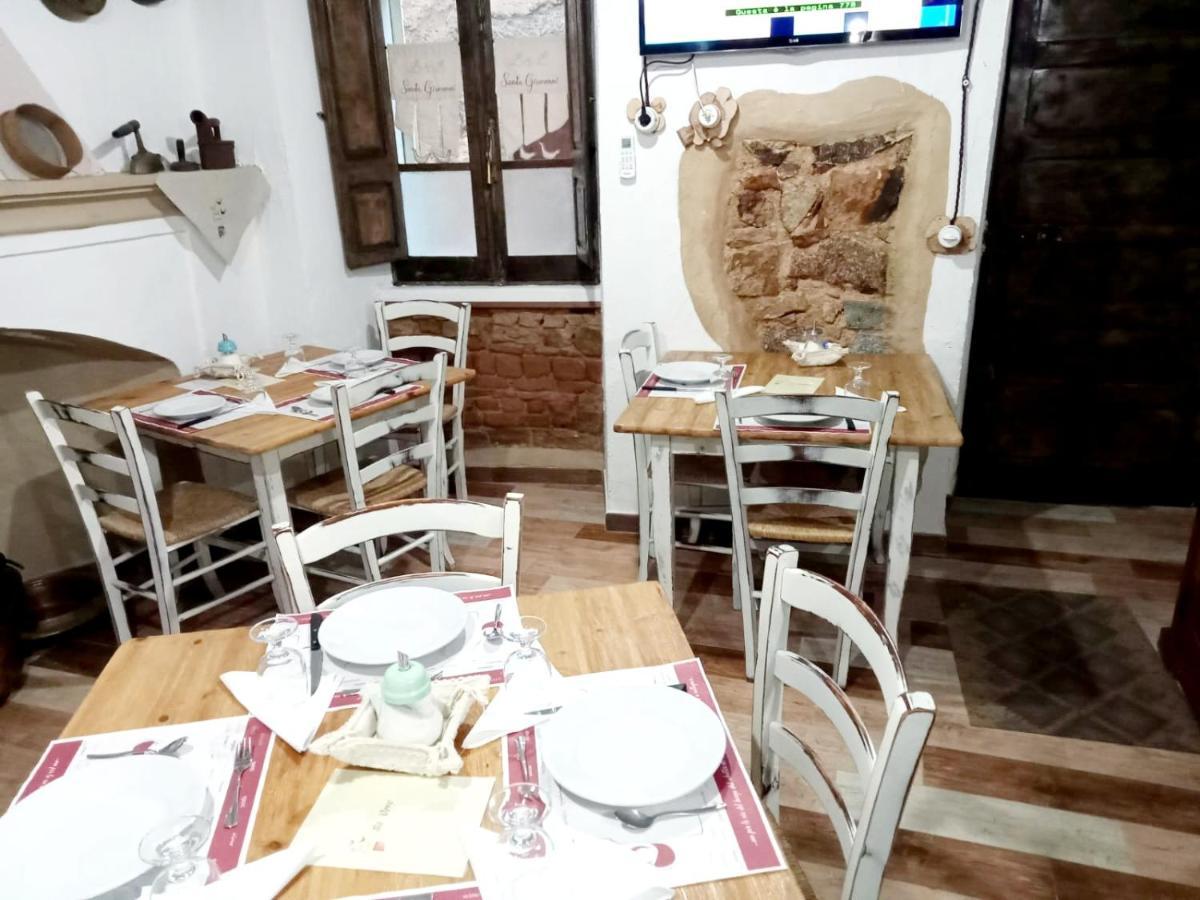 פוני "B&B Santu Giuvanni" מראה חיצוני תמונה