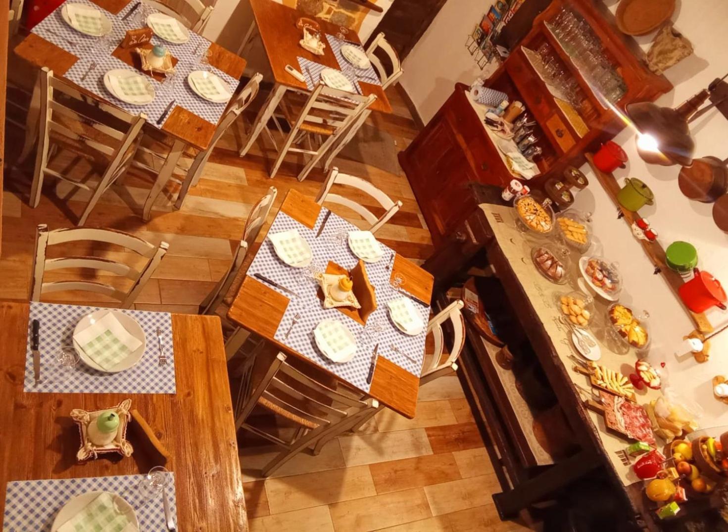 פוני "B&B Santu Giuvanni" מראה חיצוני תמונה